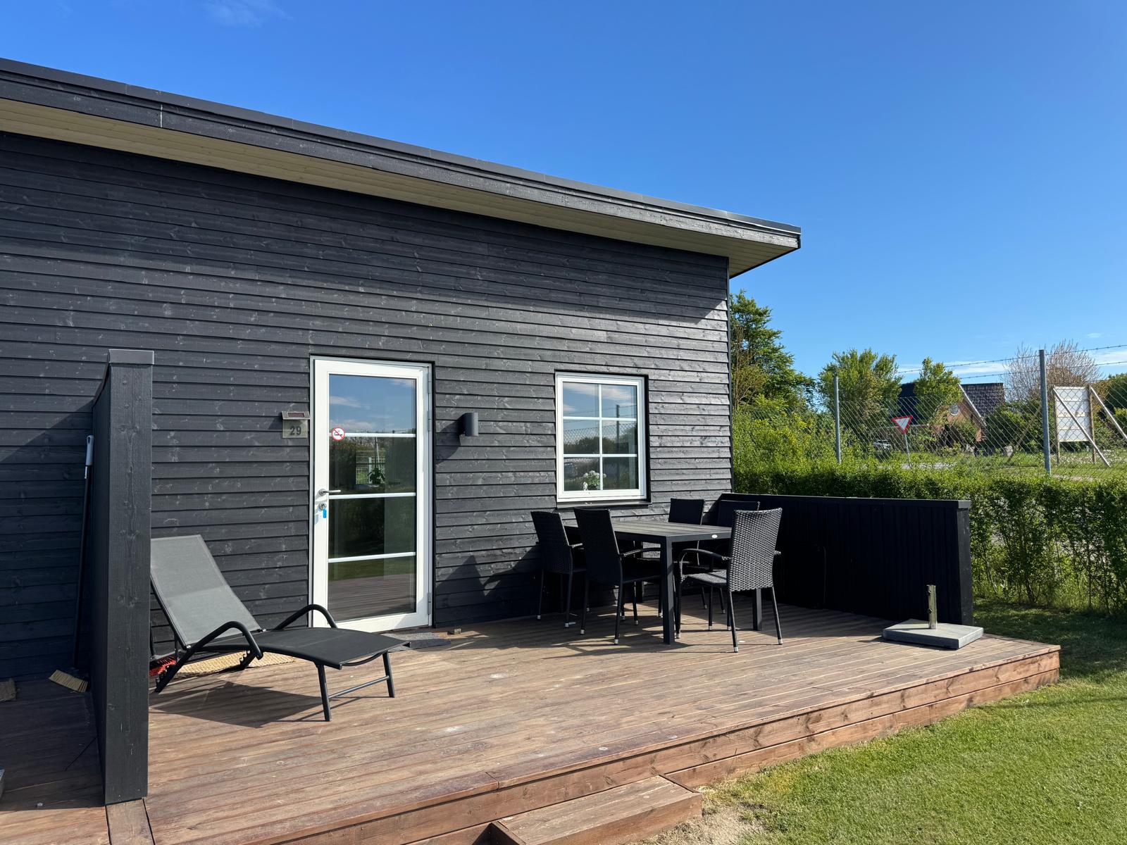 37d8e378-57b1-4c36-8ab4-b6c5e0ac2a8e